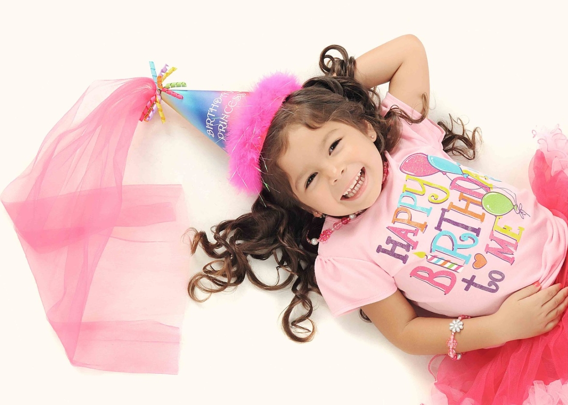 girl-fairy-happy-812482.jpg